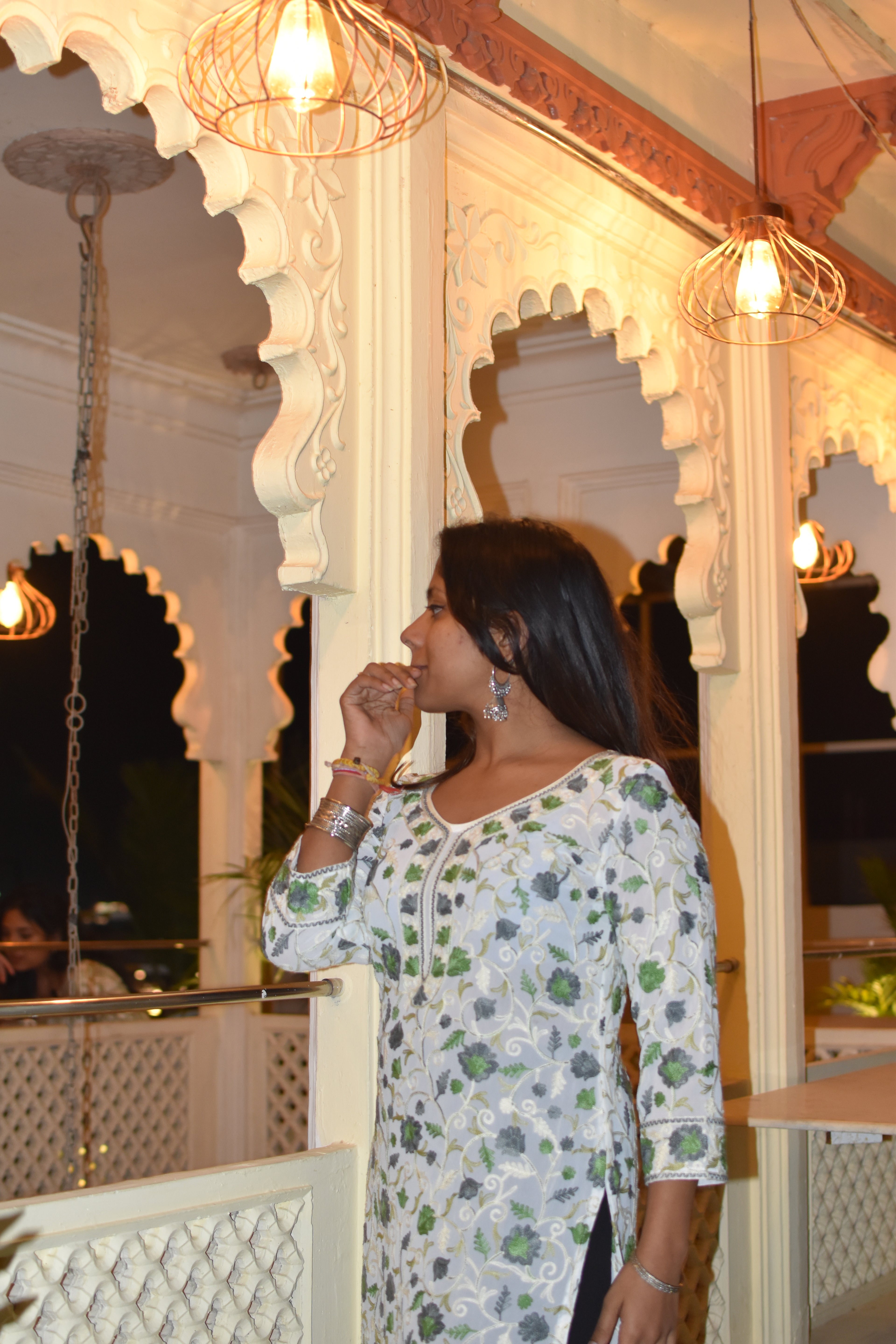 Khwaab-e-Dhaani Kurti